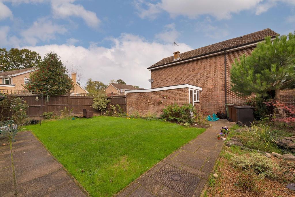 Eastwell Close, Paddock Wood, Tonbridge 4 bed detached house £550,000