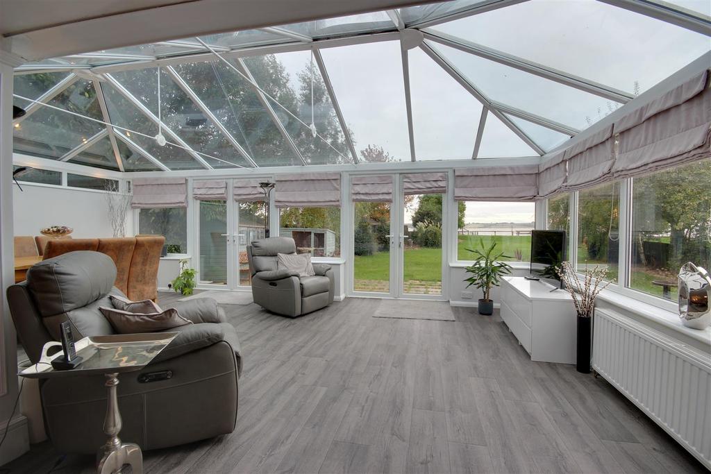 Southfield Drive, North Ferriby 2 bed detached bungalow £375,000