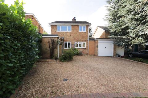 35 Tomlyns Close, Hutton, Brentwood, CM13 1PU