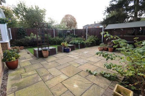 35 Tomlyns Close, Hutton, Brentwood, CM13 1PU