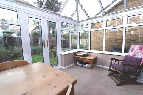 35 Tomlyns Close, Hutton, Brentwood, CM13 1PU