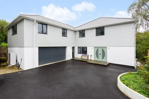 Jenna House Lamorrick, Lanivet, Bodmin, PL30 5HB