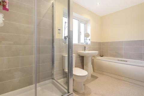 18 Gedon Way, Bodmin, PL31 2FW