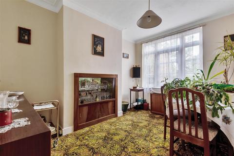 53 Meadow Way, Wembley, HA9 7LB