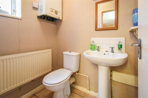 61 Avenue Parade, Accrington, BB5 6PN
