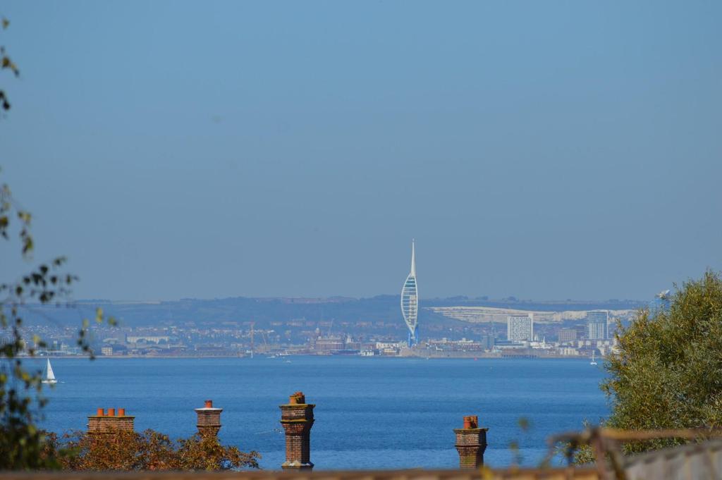Robin Hill House, Seaview Lane, Seaview 4 bed detached house for sale