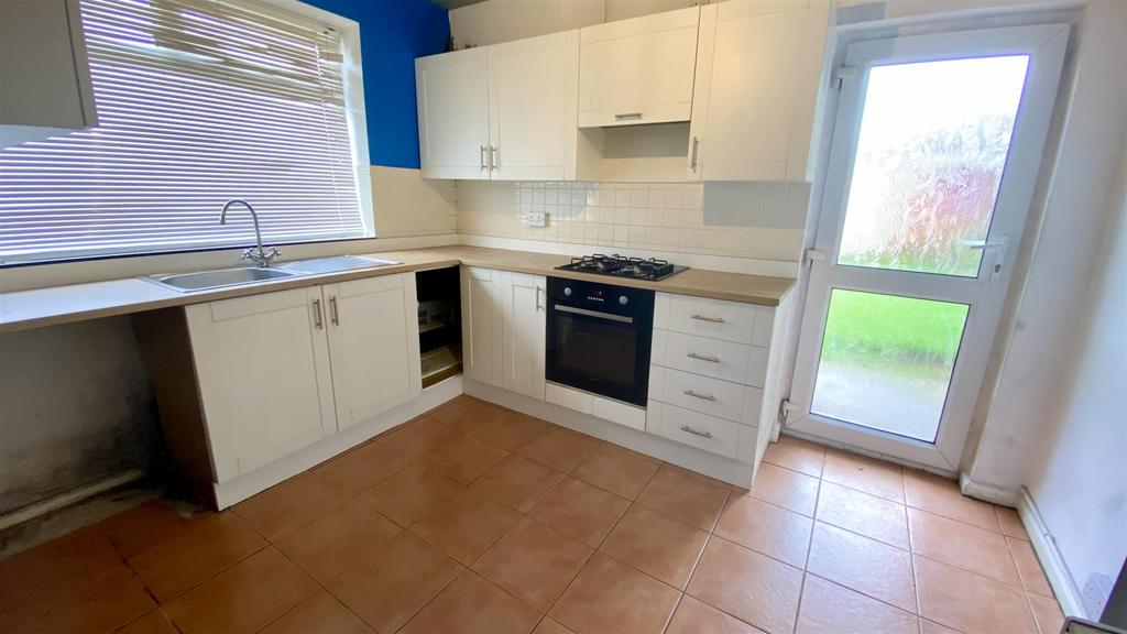 Oakdale Road, Earl Shilton, Leicester 2 bed semidetached bungalow £