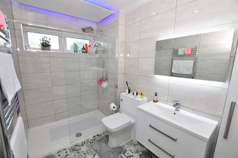 103 Blakedown Road, Halesowen, B63 4NR