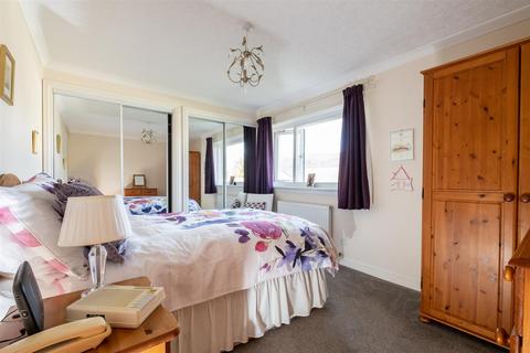 6 Renfrew Place, Fort William, PH33 6UE