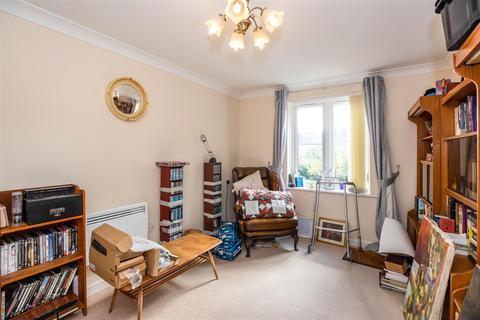 2 bedroom apartment for sale - Foxhall Court, School Lane, Banbury