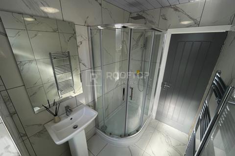 undefined, Claremont Terrace, Leeds LS12