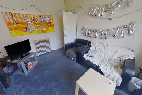4 bedroom terraced house to rent, Grimthorpe Street, Headingley, Leeds, West Yorkshire