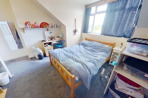 4 bedroom terraced house to rent, Grimthorpe Street, Headingley, Leeds, West Yorkshire