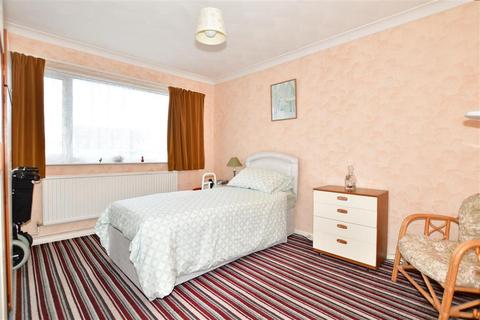2 David Avenue, Cliftonville, Margate, CT9 3DU