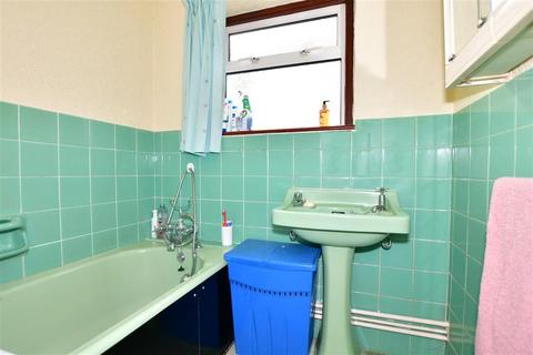 2 David Avenue, Cliftonville, Margate, CT9 3DU