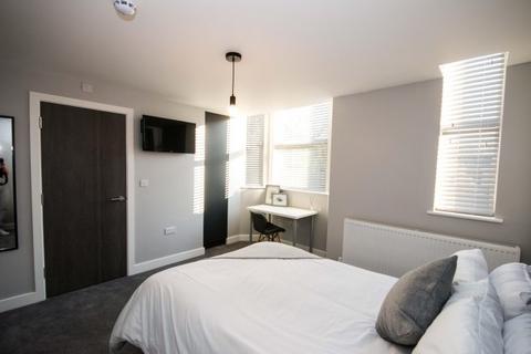 3 bedroom house share to rent, 1 Broomfield Road