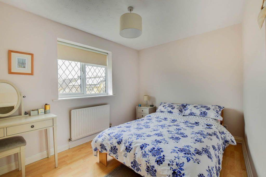 Bedroom 2 (Double)