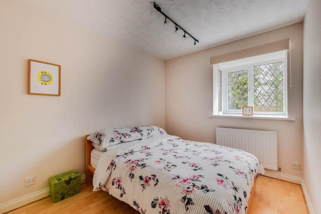 Bedroom 3 (Double)