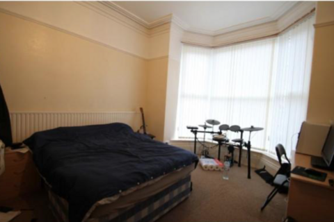 7 bedroom terraced house to rent - Harcourt Road, Sheffield S10