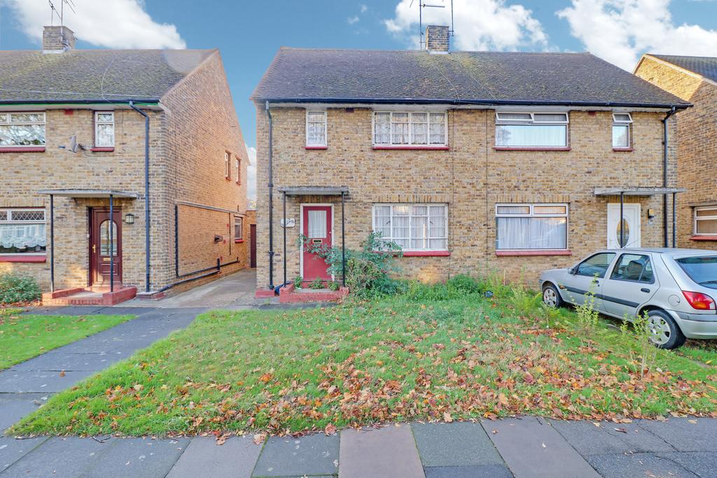 St. Lukes Road, Southendonsea, SS2 2 bed semidetached house £225,000
