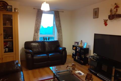 1 bedroom in a flat share to rent - Fairfield Road, Yiewsley UB7