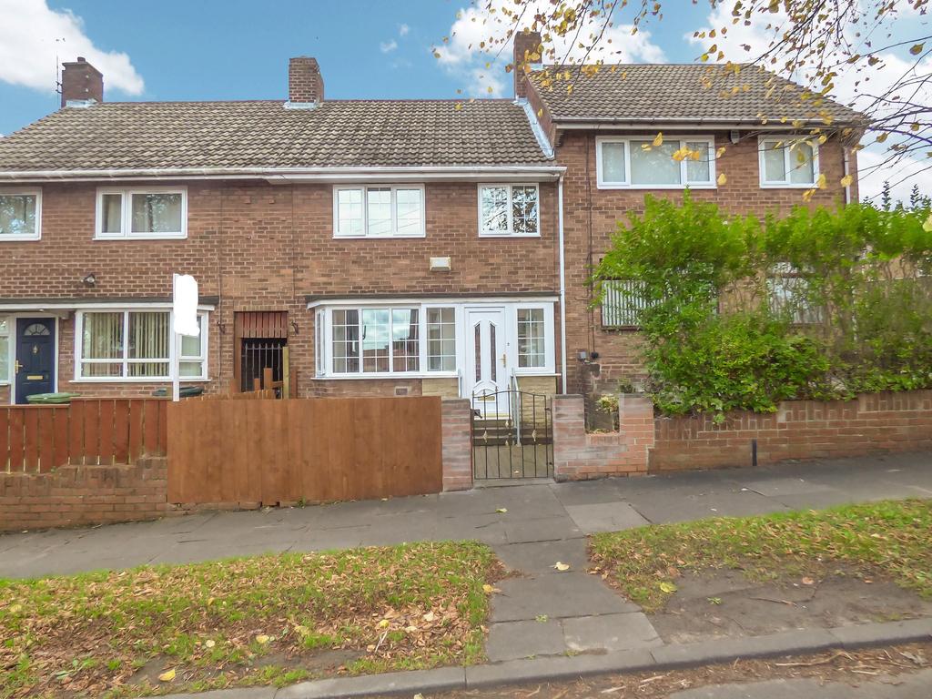 Monkton, Leam Lane, Gateshead... 3 bed terraced house £650 pcm (£150 pw)
