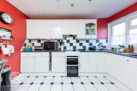 7 Parkfield, Letchworth Garden City, SG6 2QE