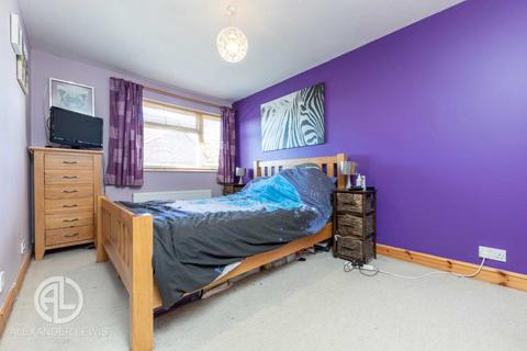 7 Parkfield, Letchworth Garden City, SG6 2QE