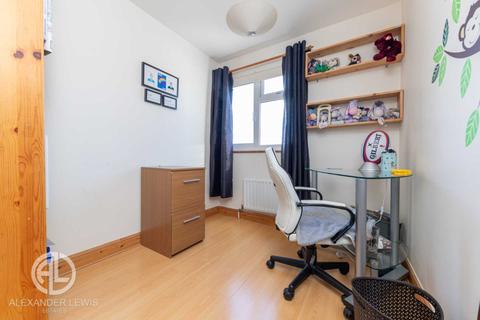 7 Parkfield, Letchworth Garden City, SG6 2QE