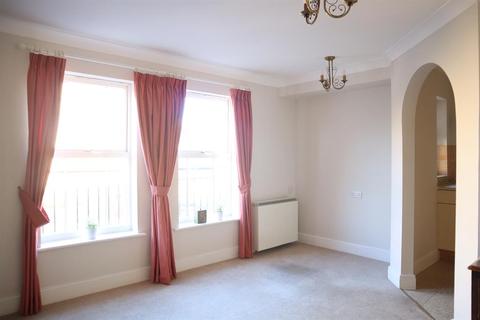 1 bedroom flat for sale - Draper Close, Isleworth , TW7