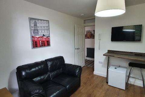 2 bedroom apartment to rent, Church Street, Lenton