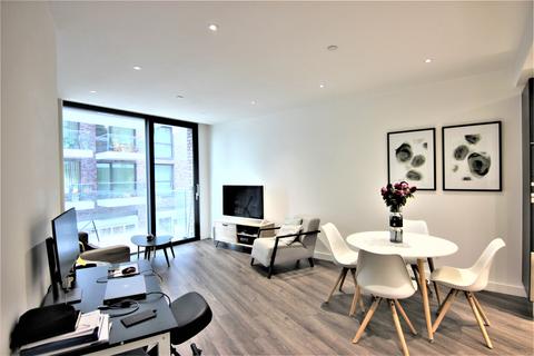 1 bedroom apartment for sale, Kingwood House, 1 Chaucer Gardens, London, E1