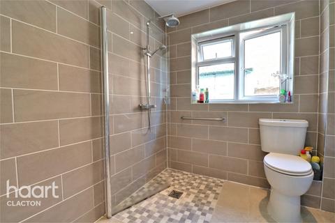29 Bockings Grove, Clacton-on-sea, CO16 8DL