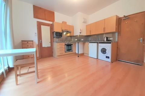 Studio to rent - Hornsey Road, Archway