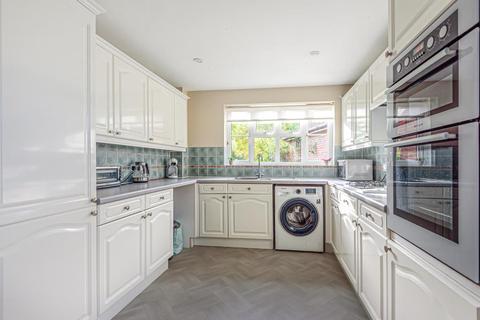 6 Wandle Beck, Didcot, OX11 7XB
