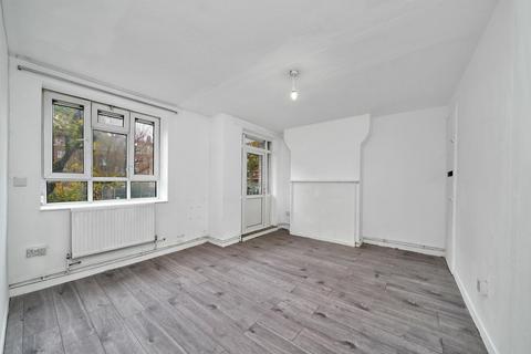 Flat 10, Chagford House Talwin Street, London, E3 3NP