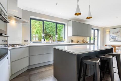 51 Braeside, Beckenham, BR3 1ST