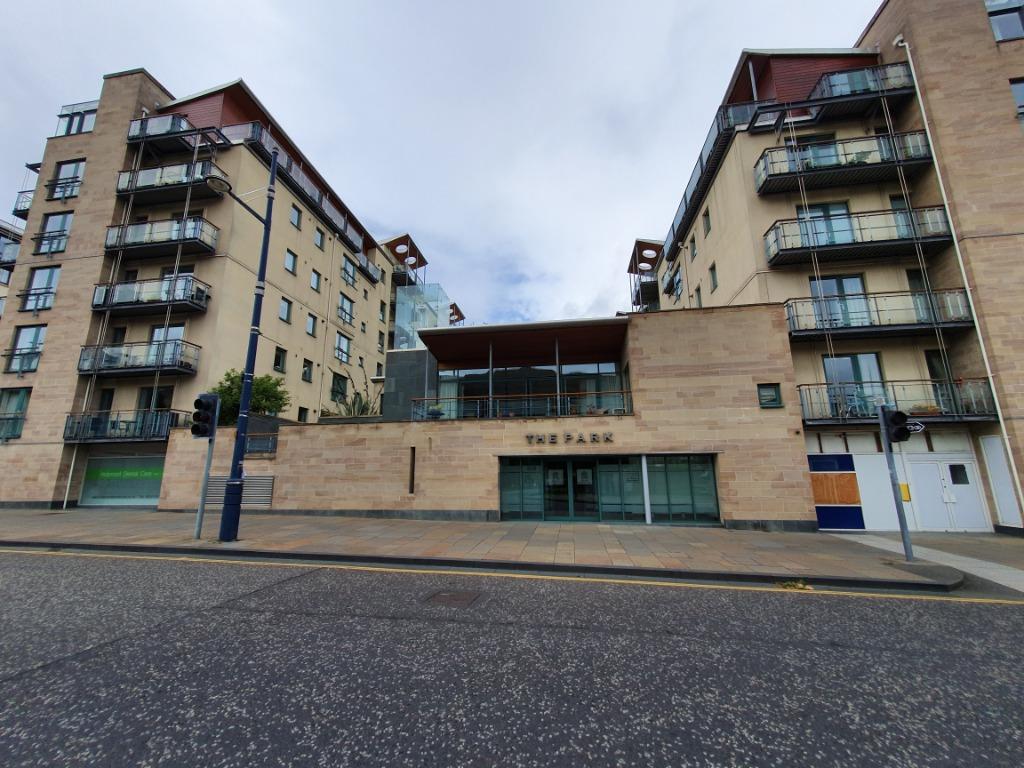 Holyrood Road, Holyrood, Edinburgh, EH8 2 bed flat £1,450 pcm (£335 pw)