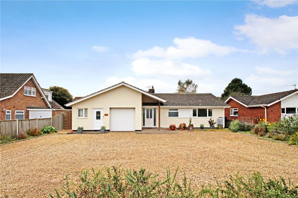 Holt Road, Horsford, Norwich, Norfolk, NR10 3 bed bungalow £400,000