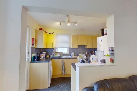 5 bedroom house to rent, Richmond Road, Hyde Park, LEEDS