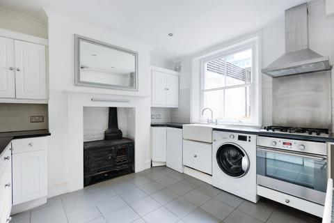 Flat 1, 12 Oakden Street, London, SE11 4UG