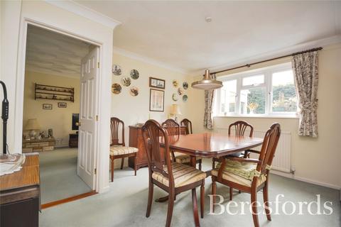 9 Philips Close, Rayne, Braintree, CM77 6DB