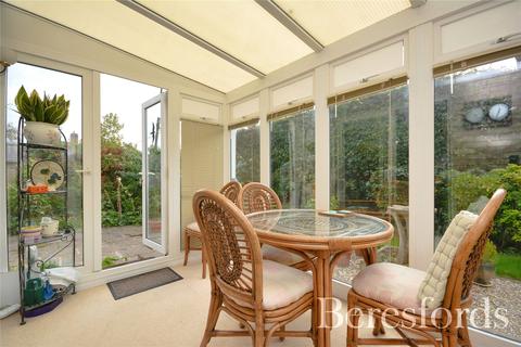 9 Philips Close, Rayne, Braintree, CM77 6DB