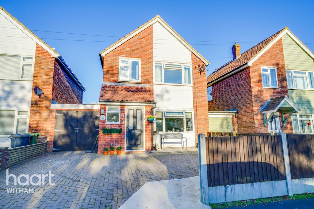 Manors Way, Silver End 3 bed link detached house £325,000
