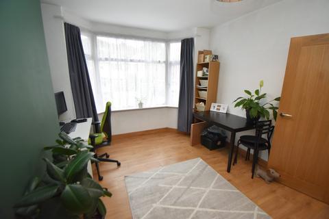 67 Arundel Crescent, Solihull, B92 8RQ