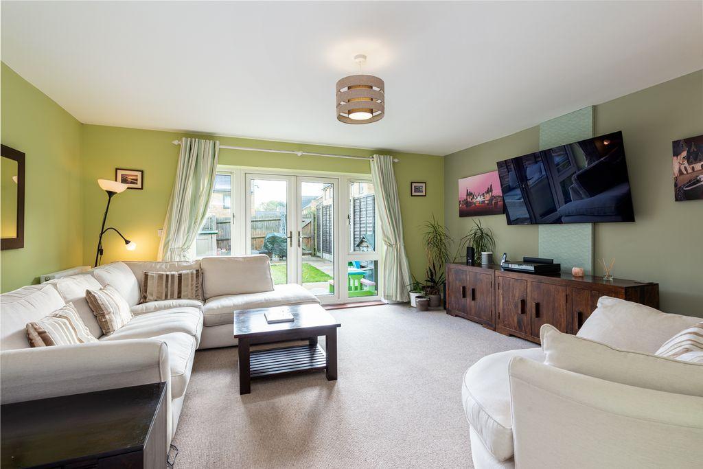 The Fort, Rochester ME1 2FE 4 bed terraced house £525,000