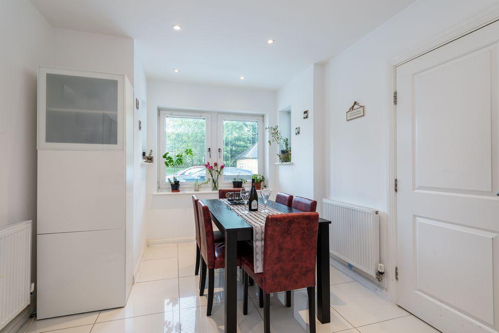 The Fort, Rochester ME1 2FE 4 bed terraced house £525,000