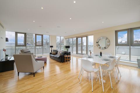 4 bedroom apartment to rent, Vanston Place, Fulham