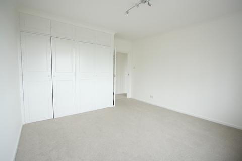 2 bedroom flat to rent - Northwood HA6
