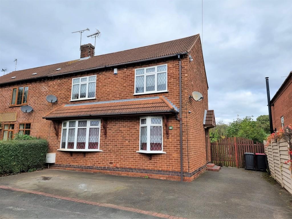 Ansley Common, Nuneaton 3 bed semidetached house £175,000